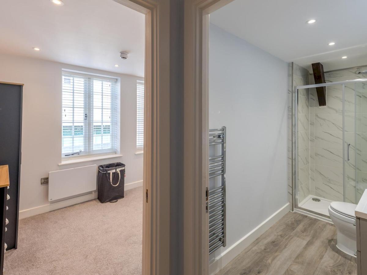 Pass The Keys Dahlia Contemporary Town Centre Apartment Shrewsbury Zewnętrze zdjęcie