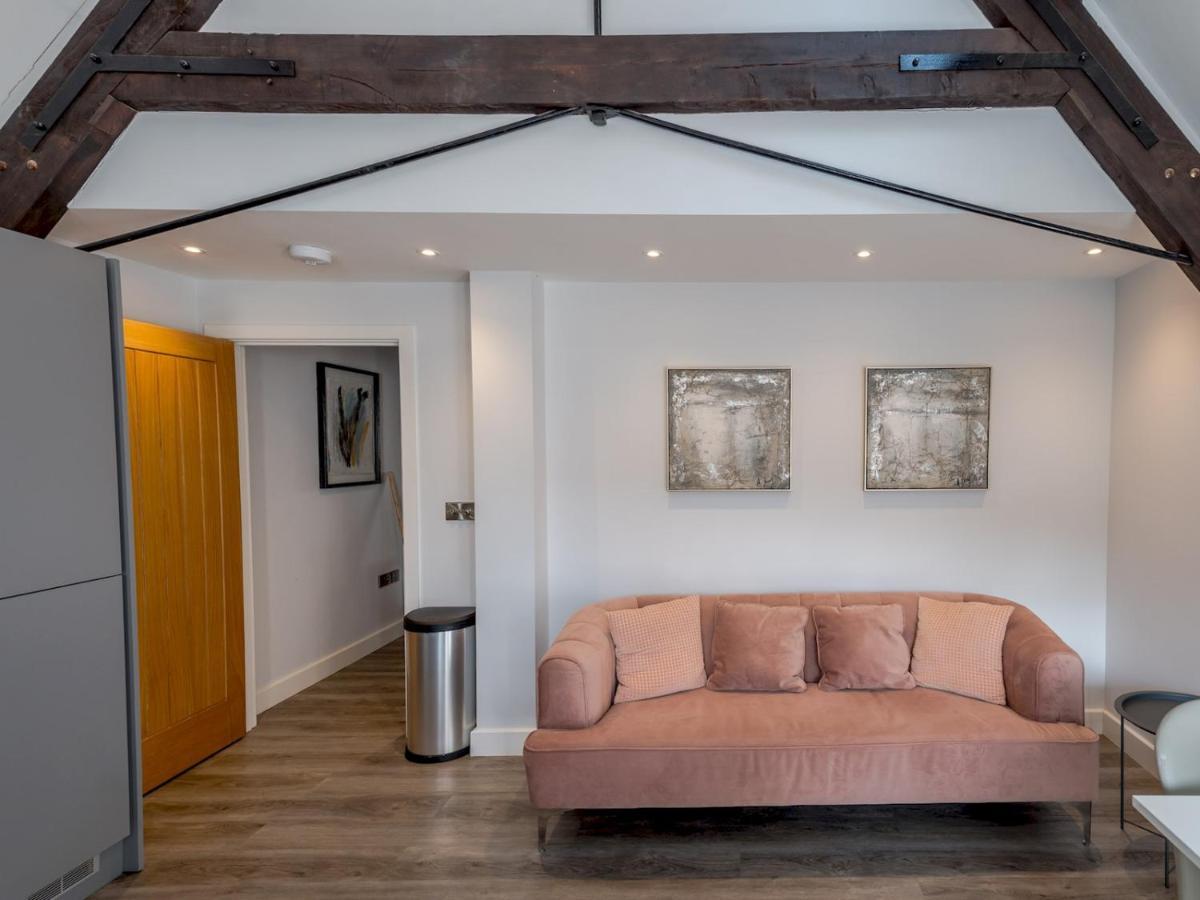 Pass The Keys Dahlia Contemporary Town Centre Apartment Shrewsbury Zewnętrze zdjęcie